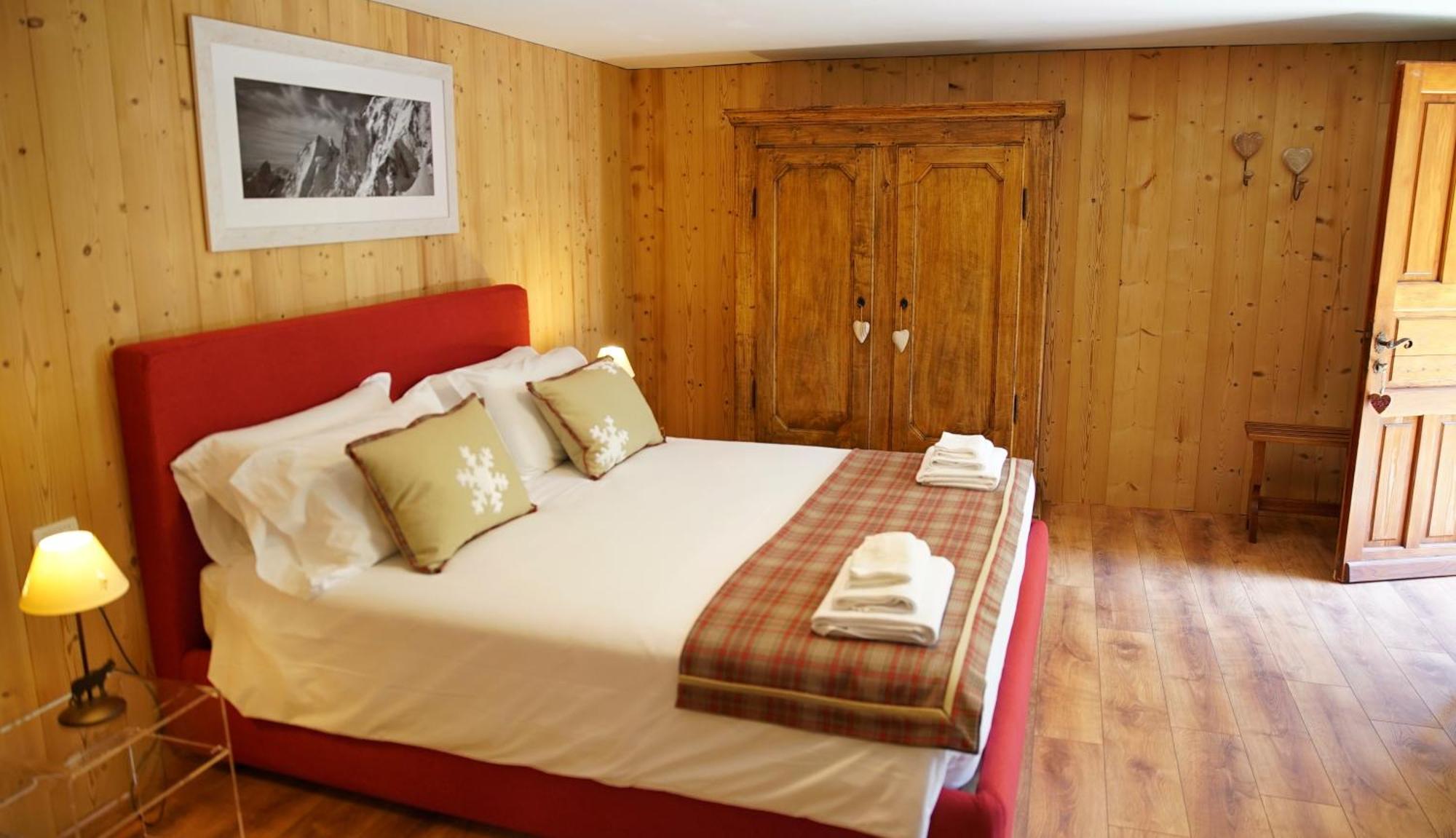 Lo Chalet Bed & Breakfast Pontboset Exterior photo